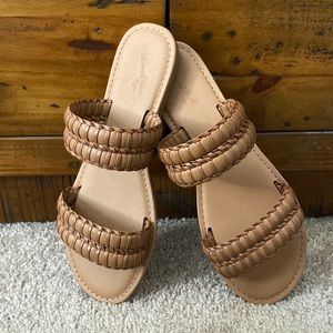 Cute Beach Sandals!